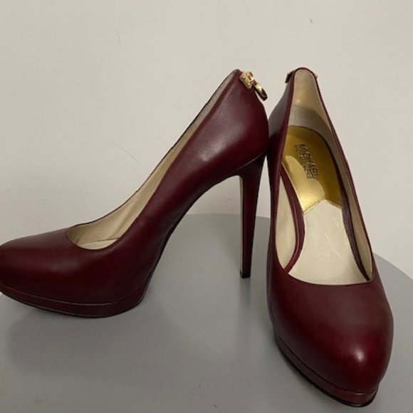 Michael Michael Kors Hamilton Pumps with Heels - Picture 2 of 5